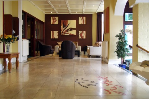 Ascot Hotel - Winter Warmer